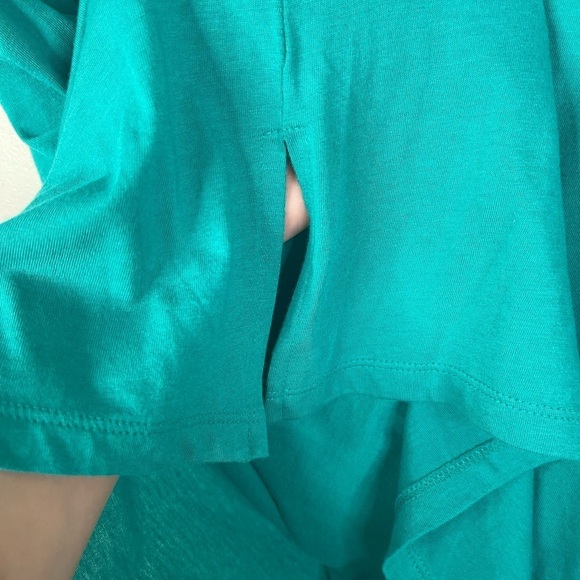 DKNY jeans lace turquoise short sleeve top. - Picture 6 of 6